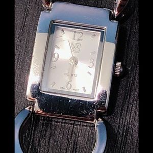NEW YORK & Co. Watch
